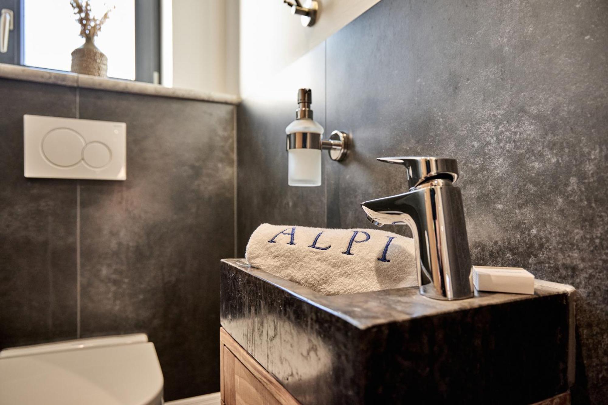 Apartment Wood&Stone Alpi جارمش بارتنكيرشن المظهر الخارجي الصورة