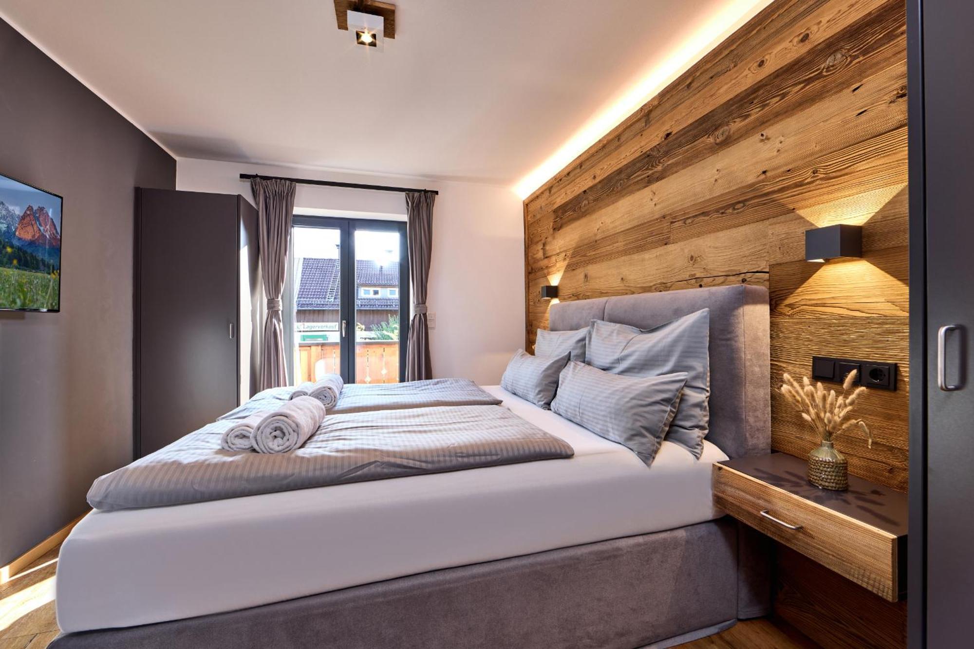 Apartment Wood&Stone Alpi جارمش بارتنكيرشن المظهر الخارجي الصورة